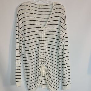 GRACE & LACE Navy Striped V-Neck Long Sleeve Rouched Sweater